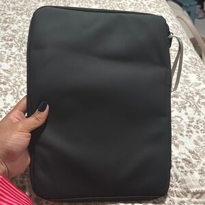 Black Laptop/ IPad Sleeve
